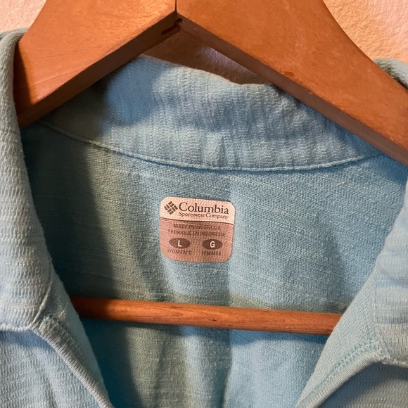 Large Columbia Sleeveless Top - Picture 2 of 4